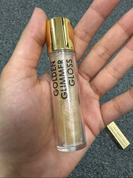 Natasha Denona Golden Glimmer Gloss – Shimmery Gold Lip Gloss - Picture 2 of 4